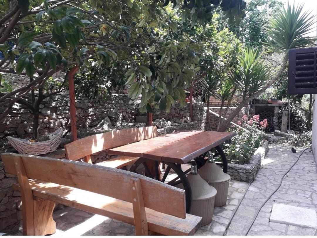 Apartment Salov Trogir Quarto foto